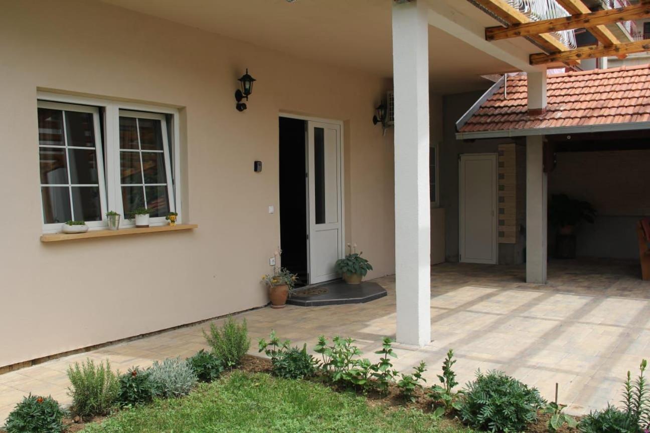 Apartman Lilium Knin Dış mekan fotoğraf